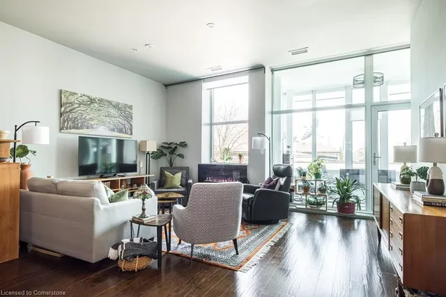 Additional property image - 50 Murray St Unit 201