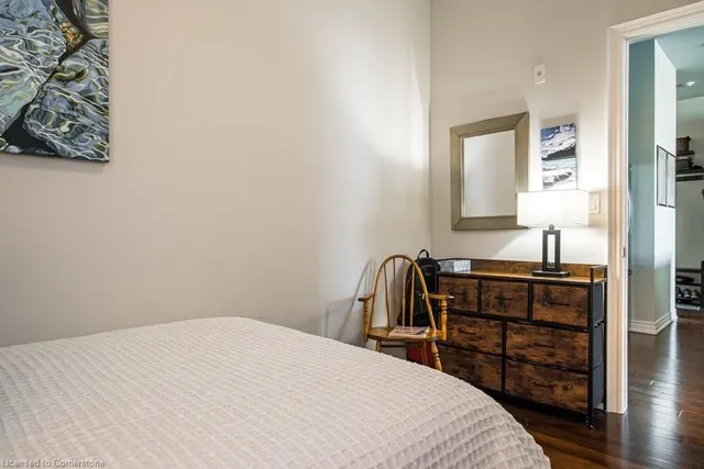 Additional property image - 50 Murray St Unit 201
