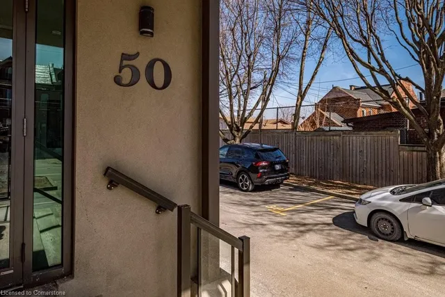 Additional property image - 50 Murray St Unit 201