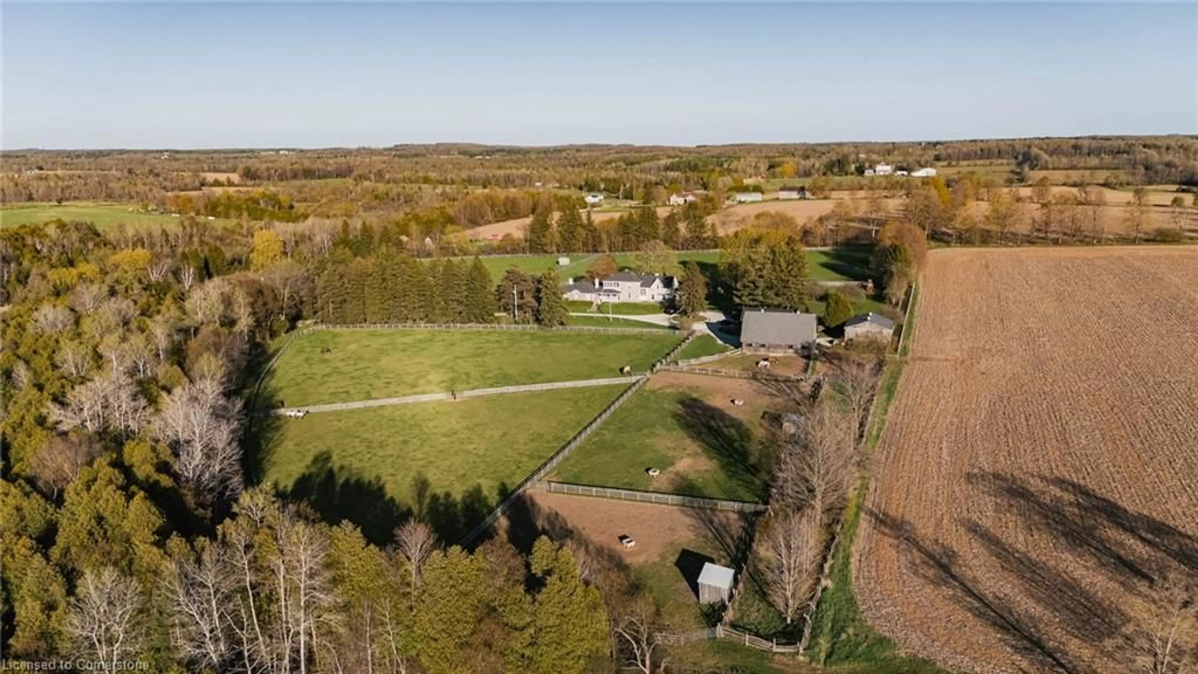 A pic from outside/outdoor area/front of a property/back of a property/a pic from drone, unknown for 5228 First Line, Erin Ontario L7J 2L9