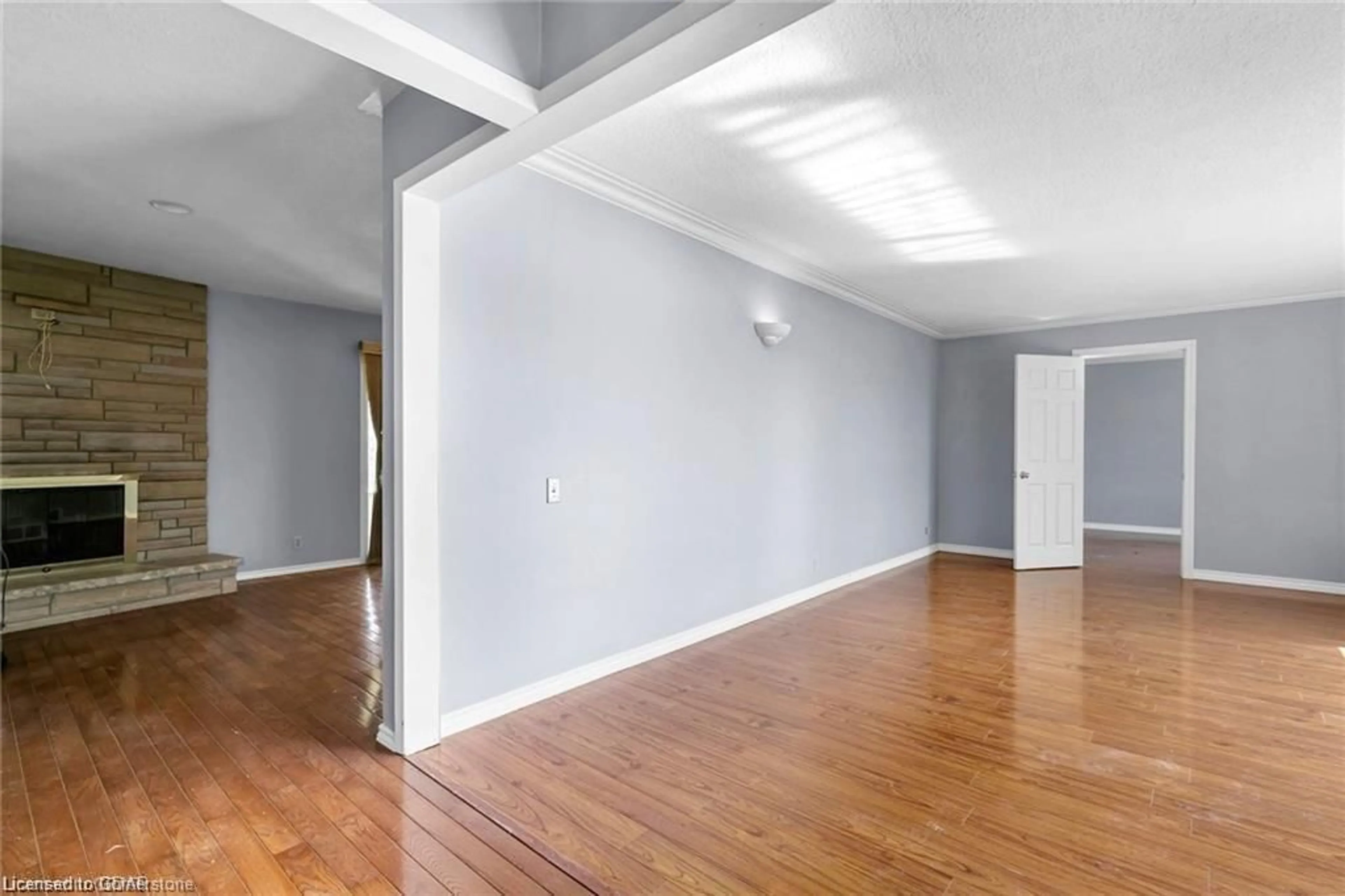 A pic of a room for 462 Arkell Rd, Puslinch Ontario N1H 6H8