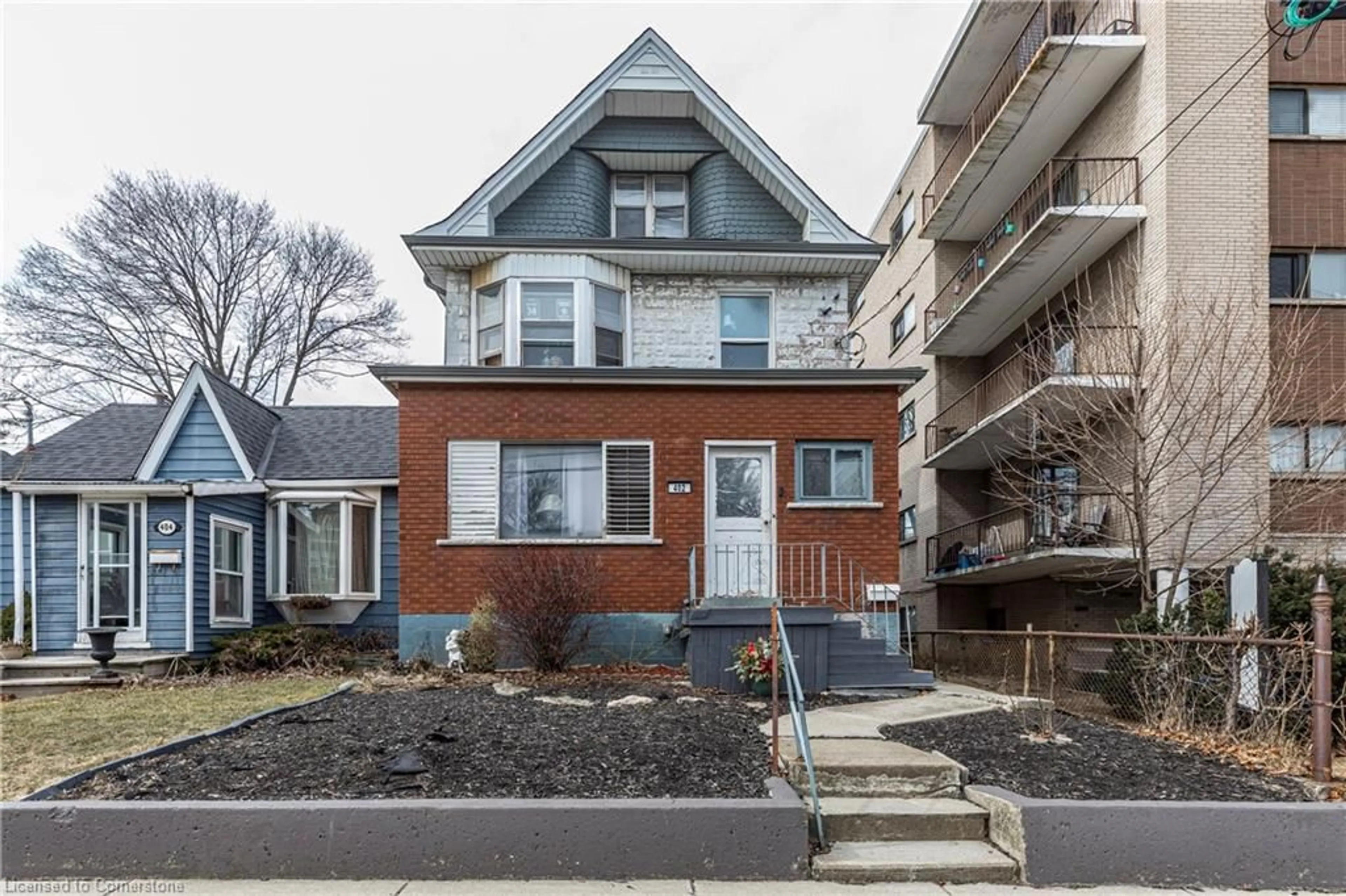 Home with brick exterior material, street for 402 Dundurn St, Hamilton Ontario L8P 4L7