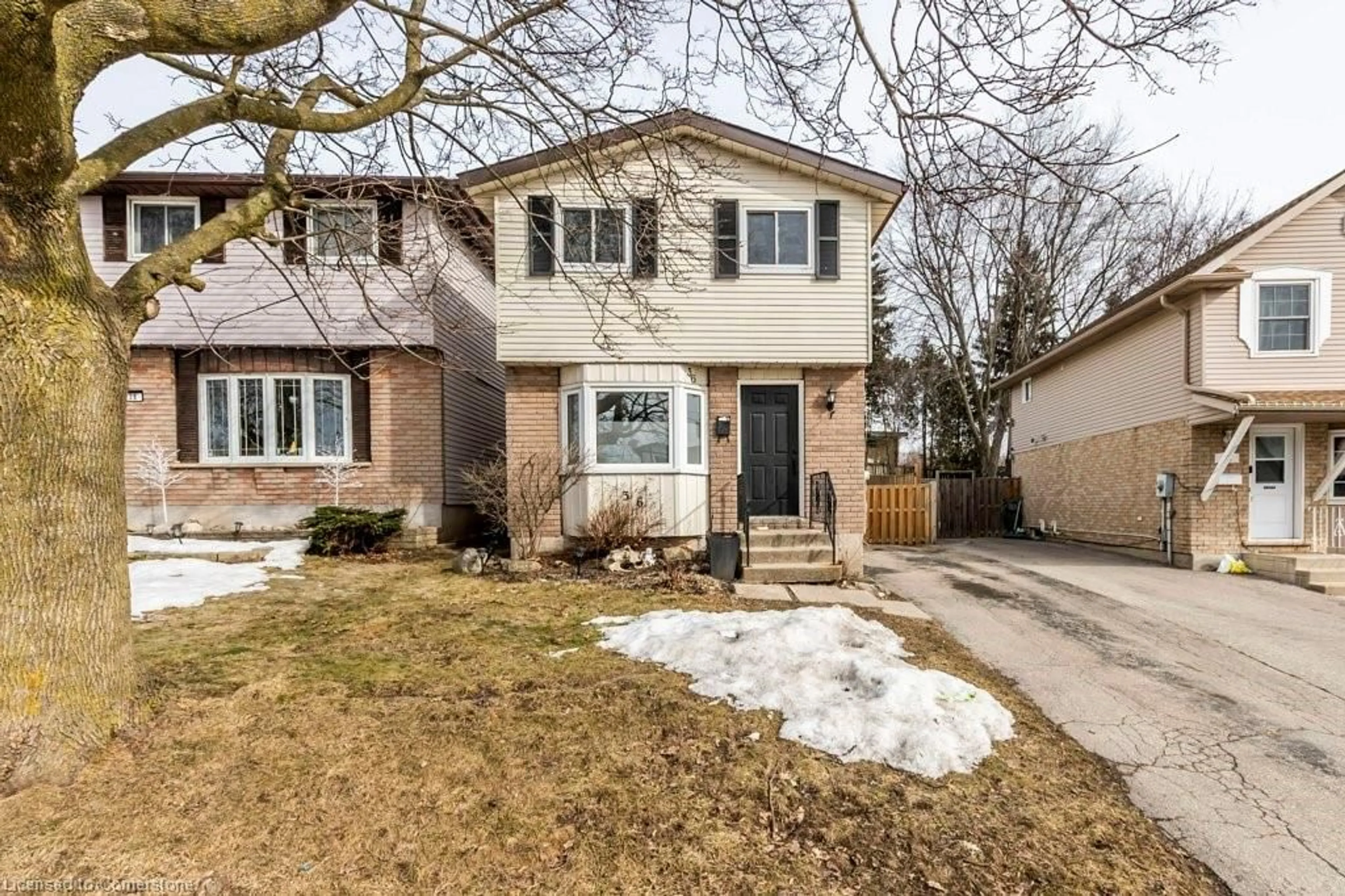 Home with brick exterior material, street for 36 Carter Cres, Cambridge Ontario N1R 7L8