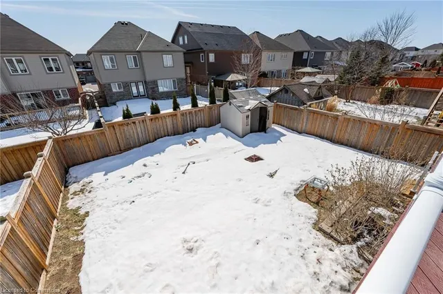 Additional property image - 561 Thomas Slee Dr