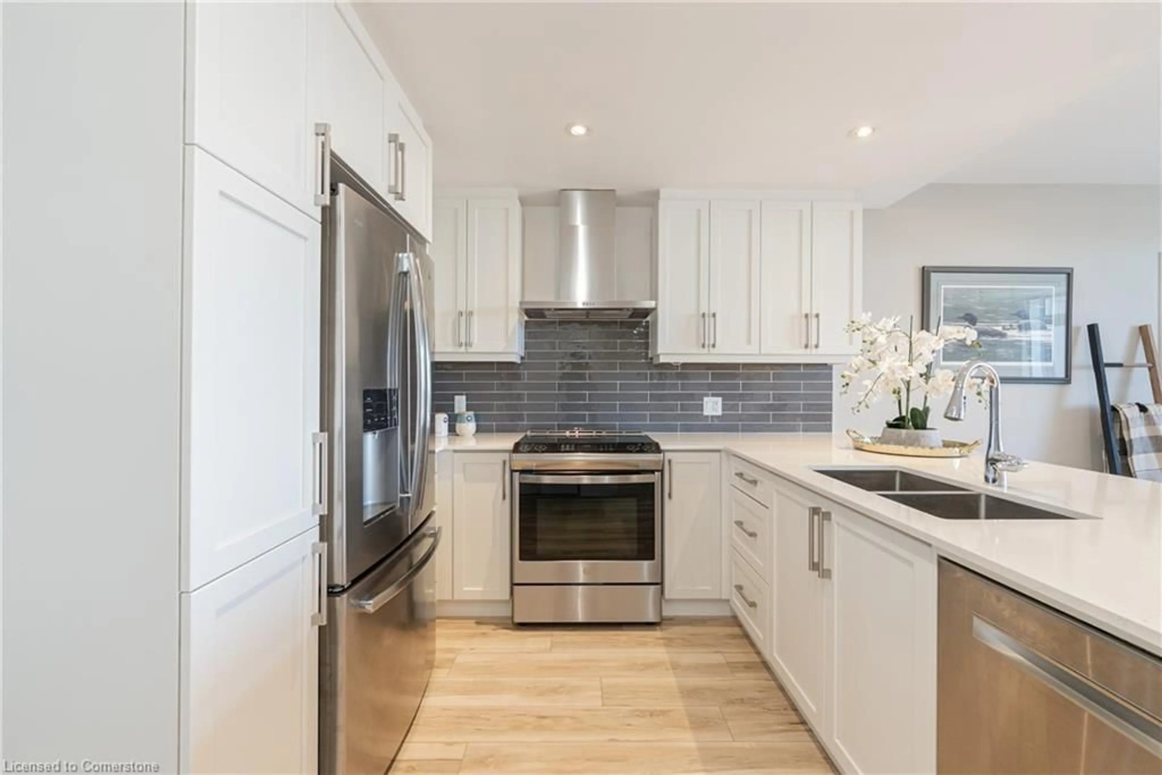 Contemporary kitchen, unknown for 1 Redfern Ave #331, Hamilton Ontario L9C 0E6