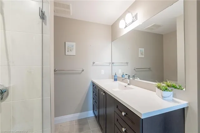 Additional property image - 1 Redfern Ave Unit 331