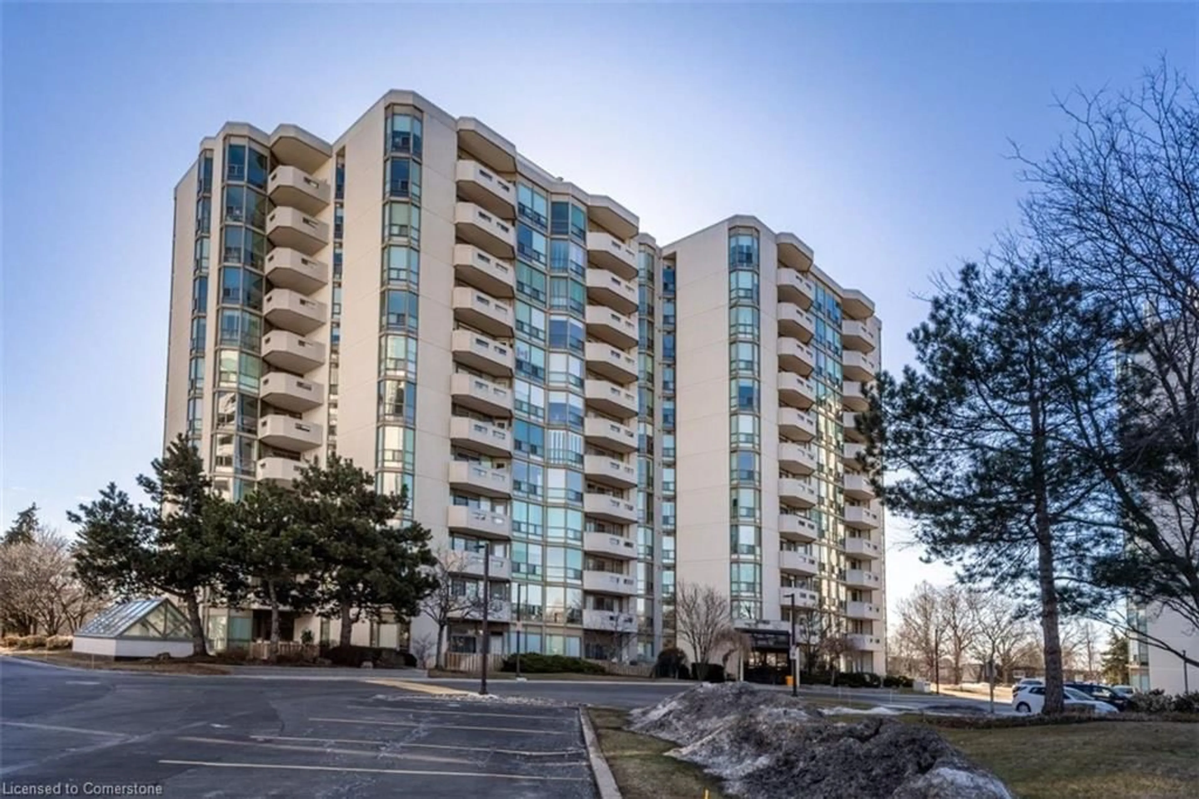 Unknown for 5080 Pinedale Ave #503, Burlington Ontario L7L 5V7