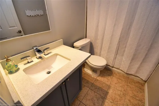 Additional property image - 47 Eringate Dr