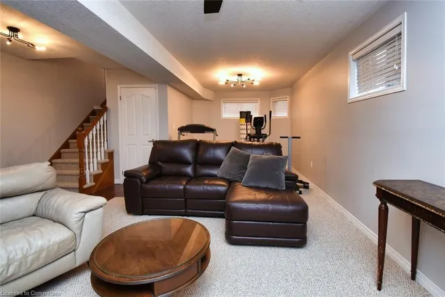 Additional property image - 47 Eringate Dr