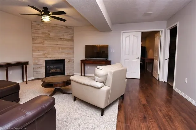 Additional property image - 47 Eringate Dr