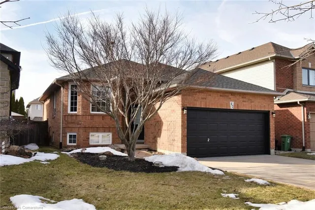 Additional property image - 47 Eringate Dr