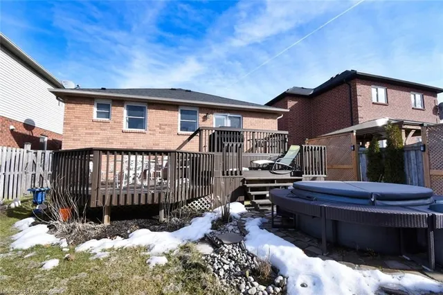 Additional property image - 47 Eringate Dr