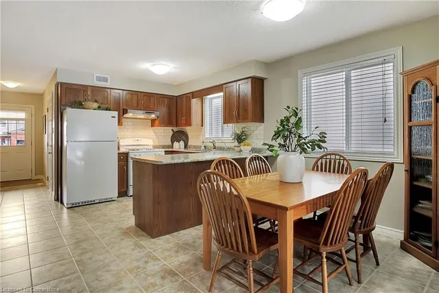 Additional property image - 119 Upper Mercer St