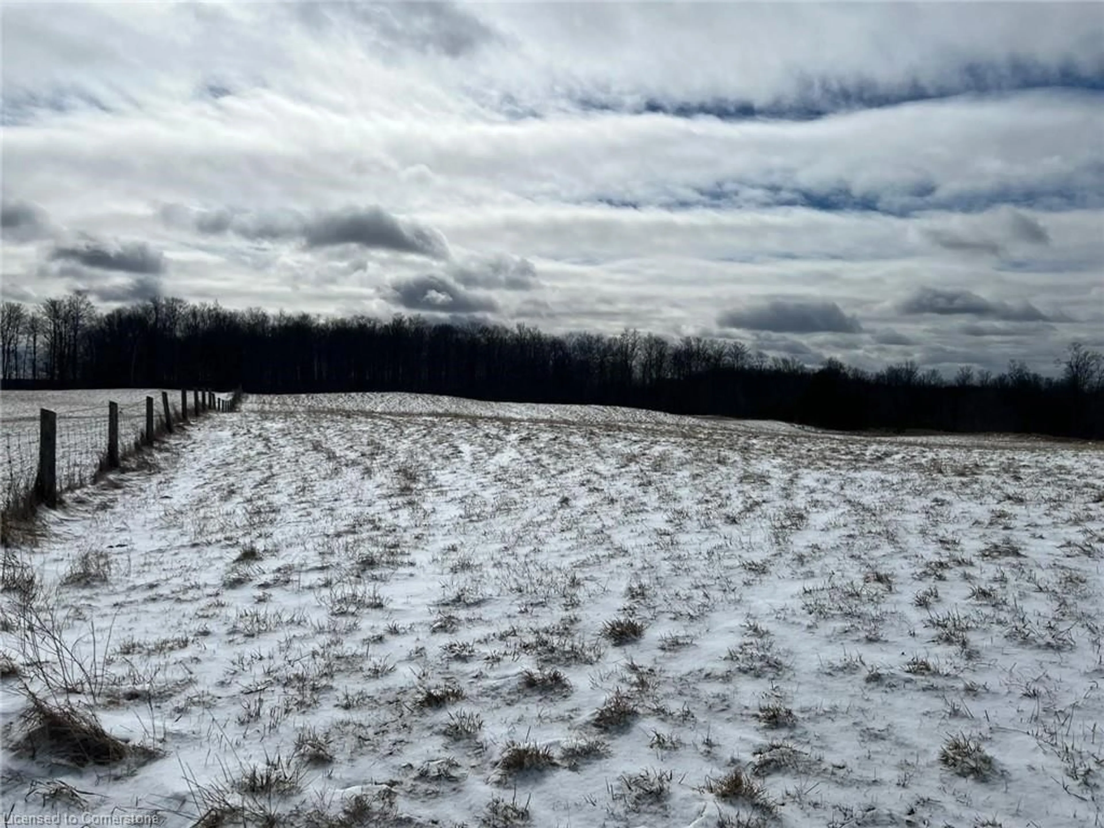 A pic from outside/outdoor area/front of a property/back of a property/a pic from drone, unknown for 3254 Eramosa-Milton Tl, Milton Ontario N0B 2K0