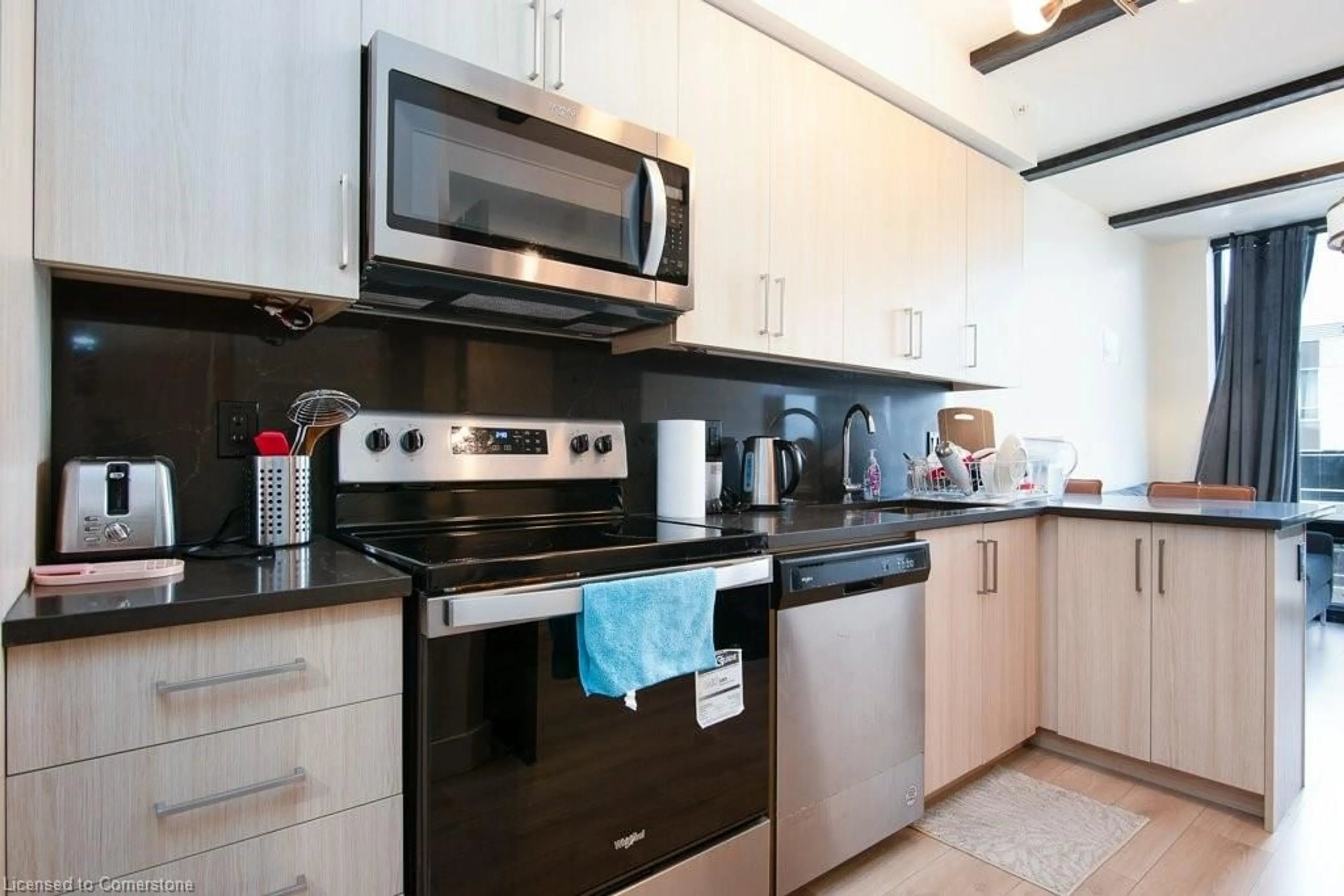 Standard kitchen, unknown for 145 Columbia St, Waterloo Ontario N2L 0K7