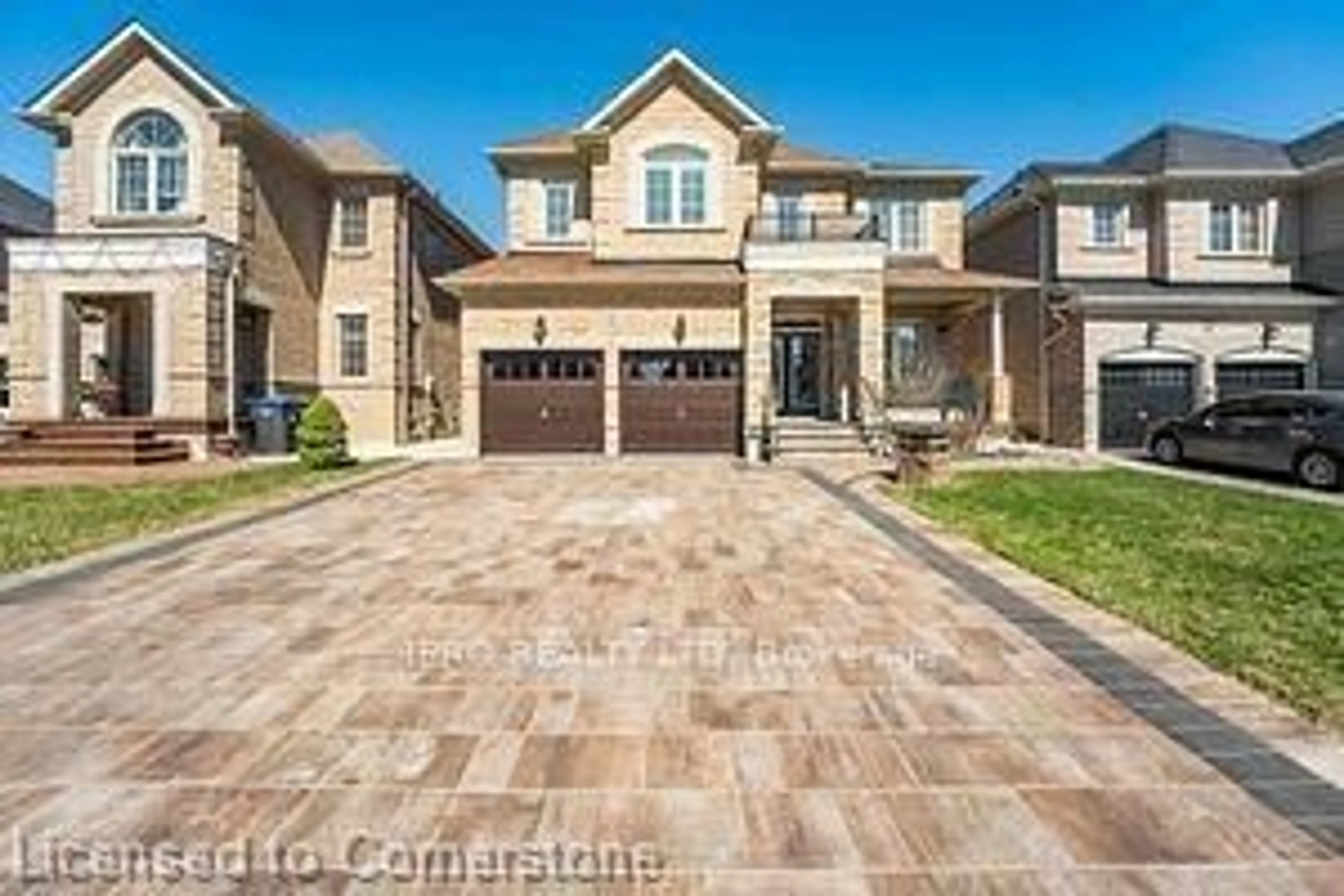 Home with brick exterior material, street for 31 Birch Tree Trail, Brampton Ontario L6P 3W1