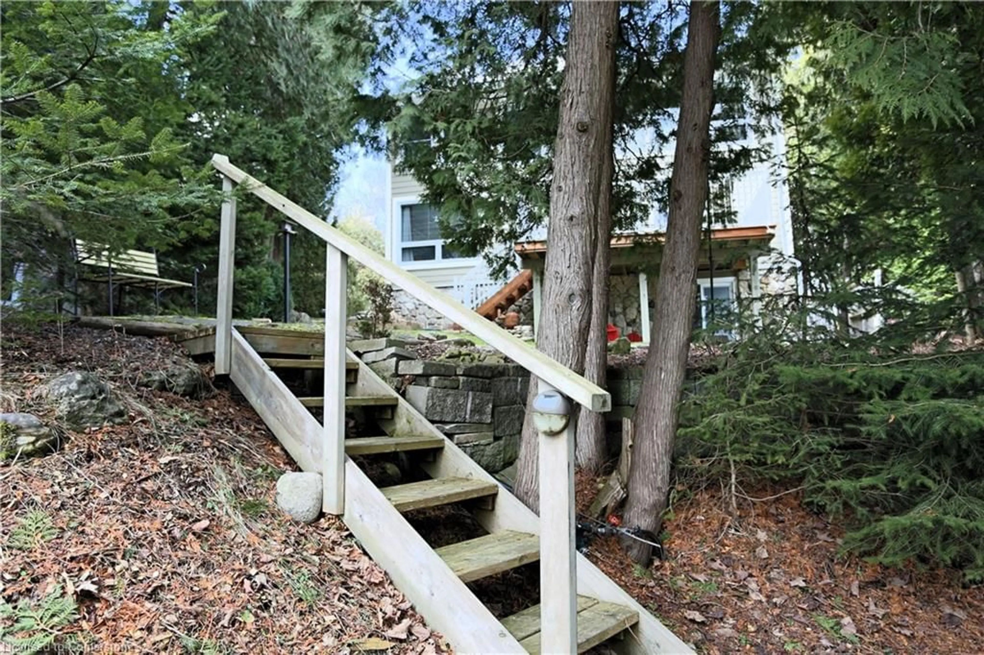 Stairs for 6 Chetwynd Lane, Lion's Head Ontario N0H 1W0