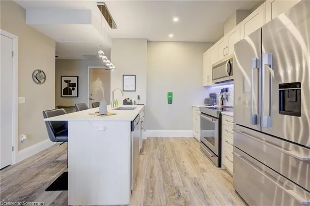 Additional property image - 60 Charles St Unit 604