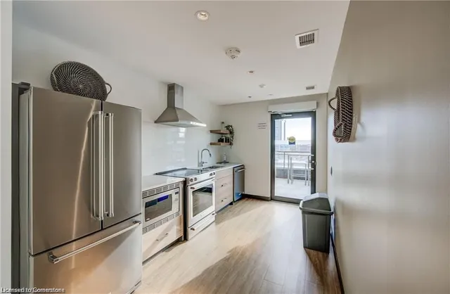 Additional property image - 60 Charles St Unit 604