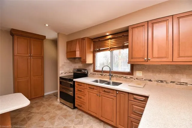 Additional property image - 22 Martingrove Dr