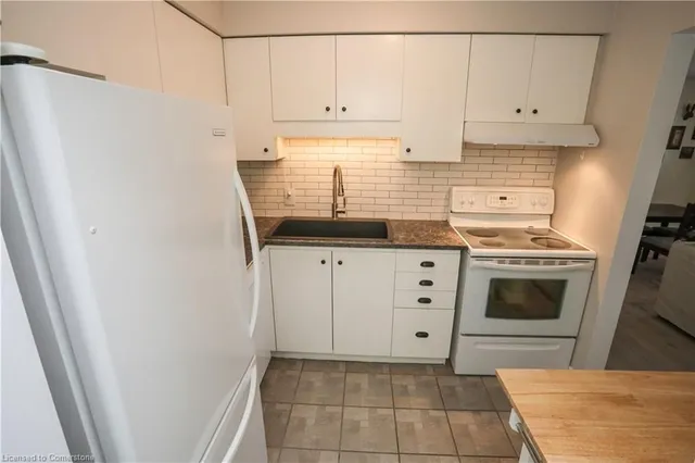 Additional property image - 30 Hugo Cres Unit 312