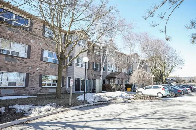 Additional property image - 30 Hugo Cres Unit 312