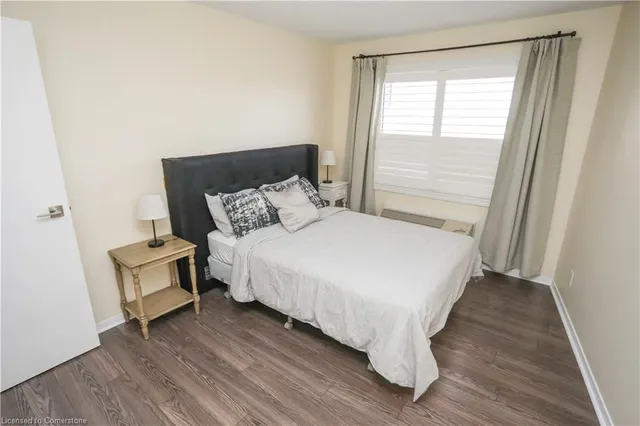 Additional property image - 30 Hugo Cres Unit 312