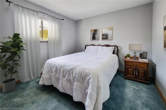 Additional property image - 247 Fernwood Cres