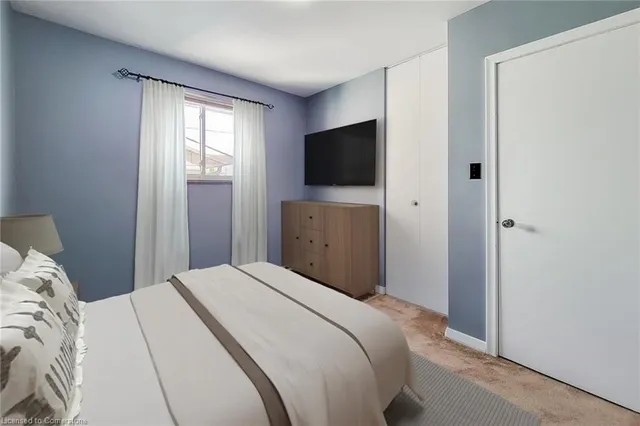 Additional property image - 247 Fernwood Cres