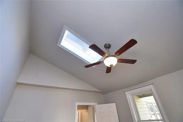 Additional property image - 332 King St