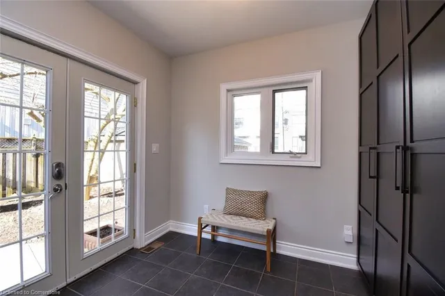 Additional property image - 332 King St