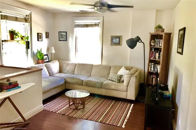Additional property image - 332 King St