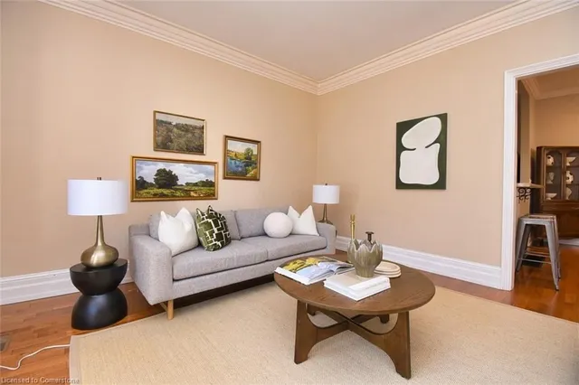 Additional property image - 332 King St