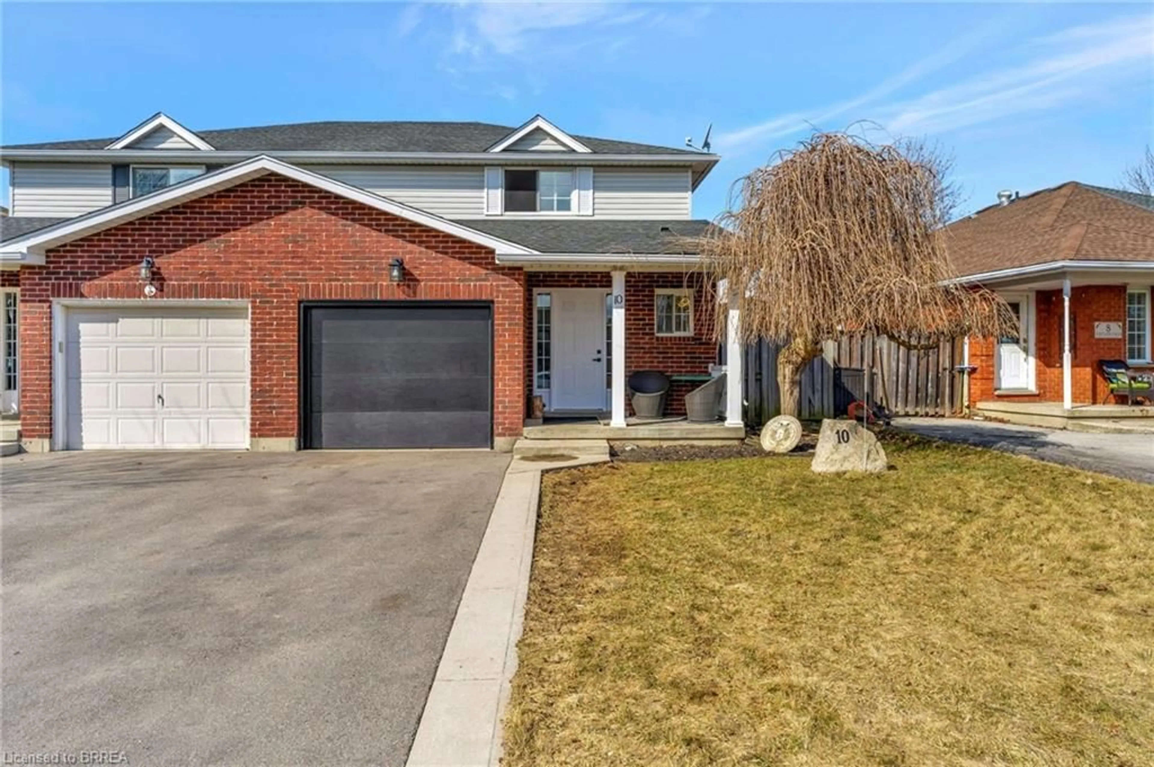 Home with brick exterior material, street for 10 Scottacres Blvd, Caledonia Ontario N3W 2K2