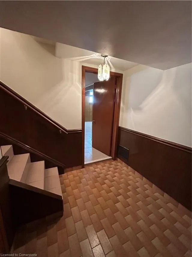 Additional property image - 85 Downsview Ave
