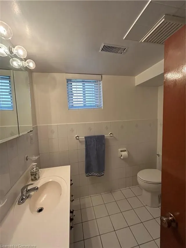 Additional property image - 85 Downsview Ave