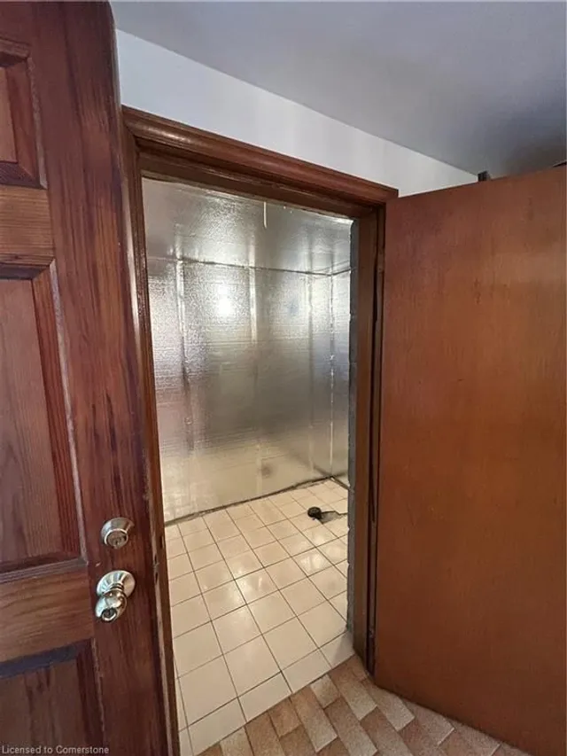 Additional property image - 85 Downsview Ave