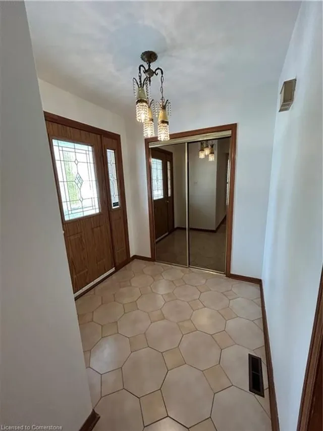 Additional property image - 85 Downsview Ave
