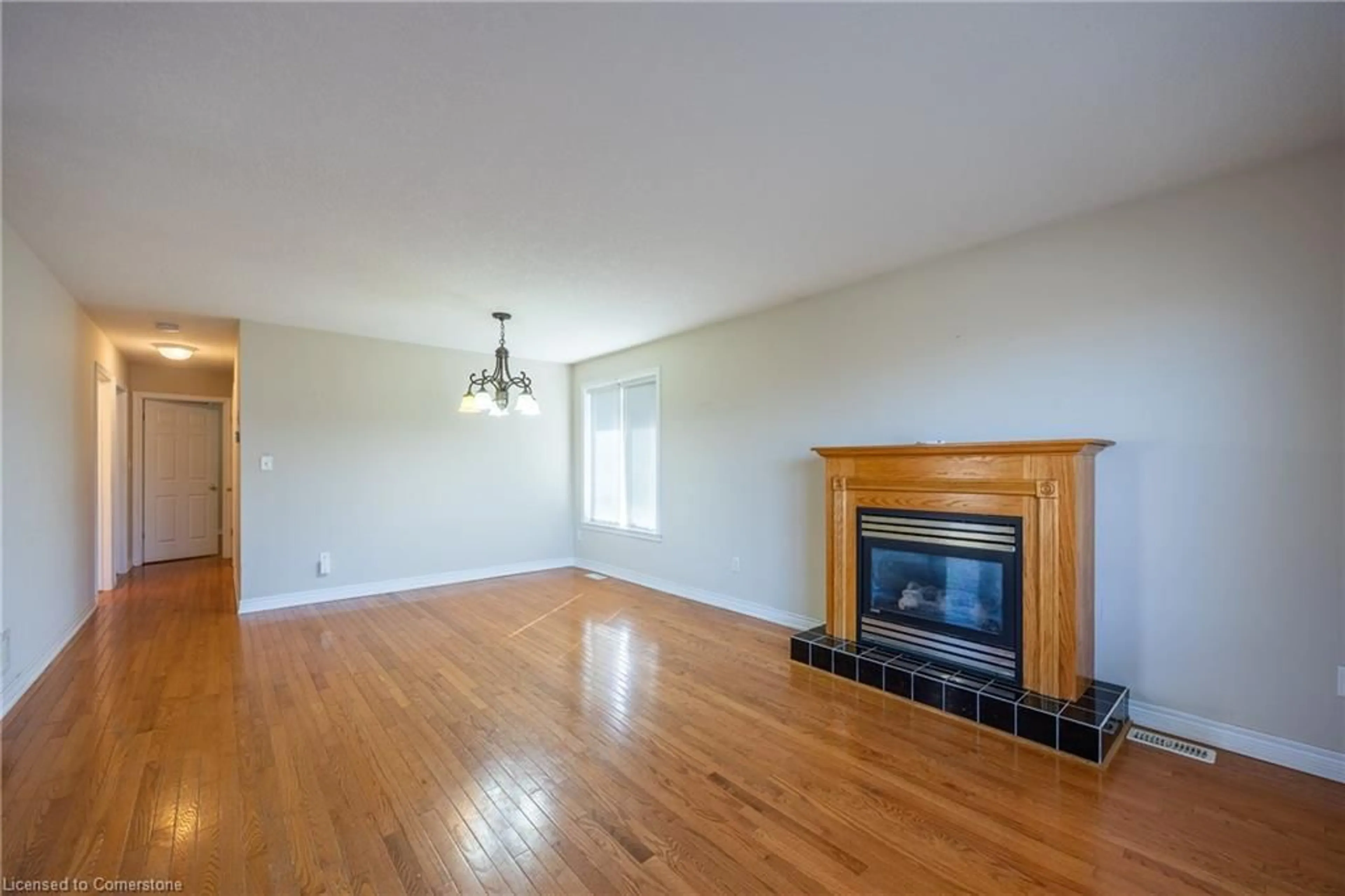 Living room with furniture, wood/laminate floor for 3 Helen Dr, Hagersville Ontario N0A 1H0