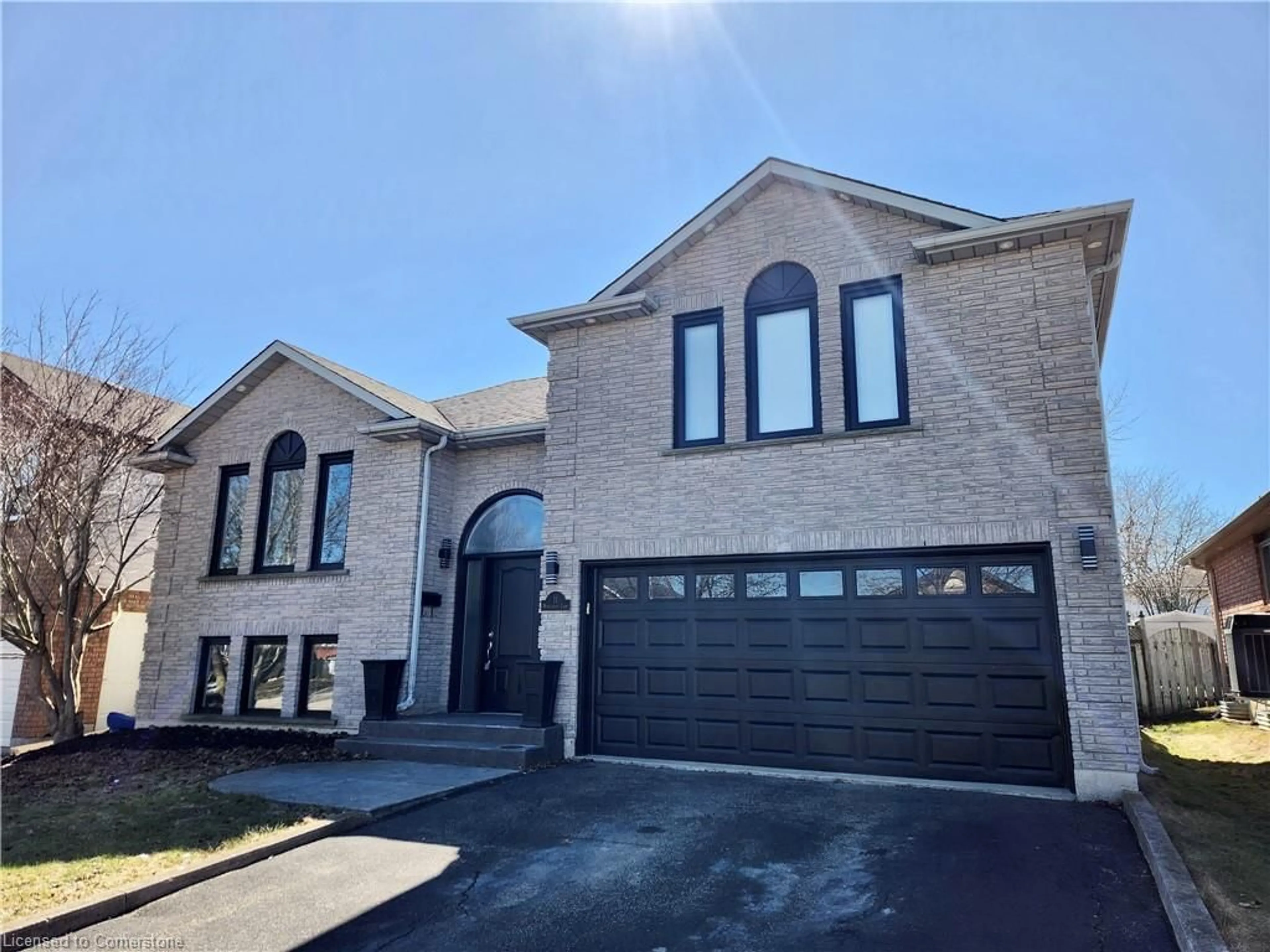 Home with brick exterior material, street for 11 Maplecrest Lane, Brantford Ontario N3R 7V1