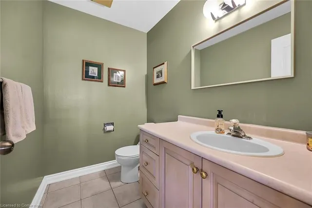 Additional property image - 2 Sparrow Crt