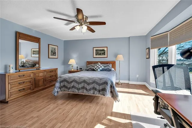 Additional property image - 2 Sparrow Crt