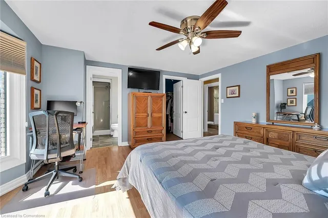 Additional property image - 2 Sparrow Crt