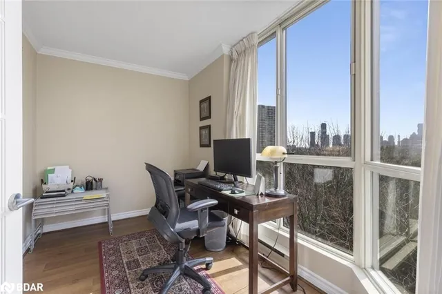 Additional property image - 55 Kingsbridge Garden Cir Unit 503