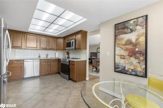Additional property image - 55 Kingsbridge Garden Cir Unit 503