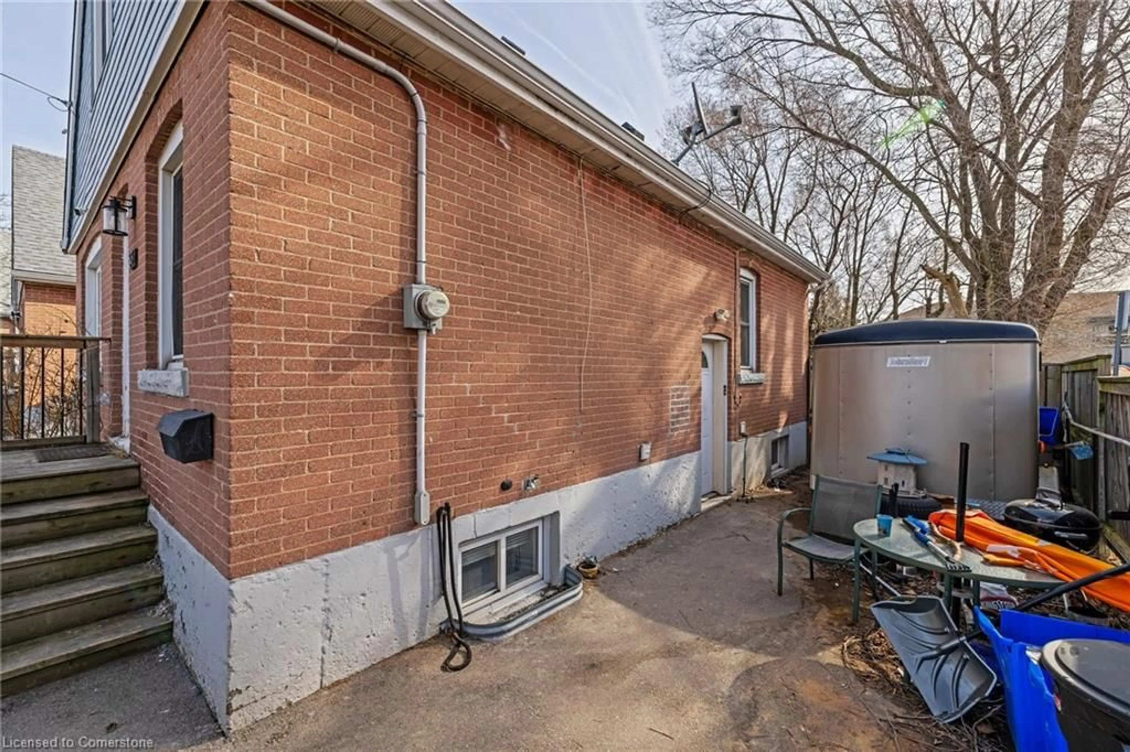 Unknown for 53 Shadyside Ave, Hamilton Ontario L8V 3E2