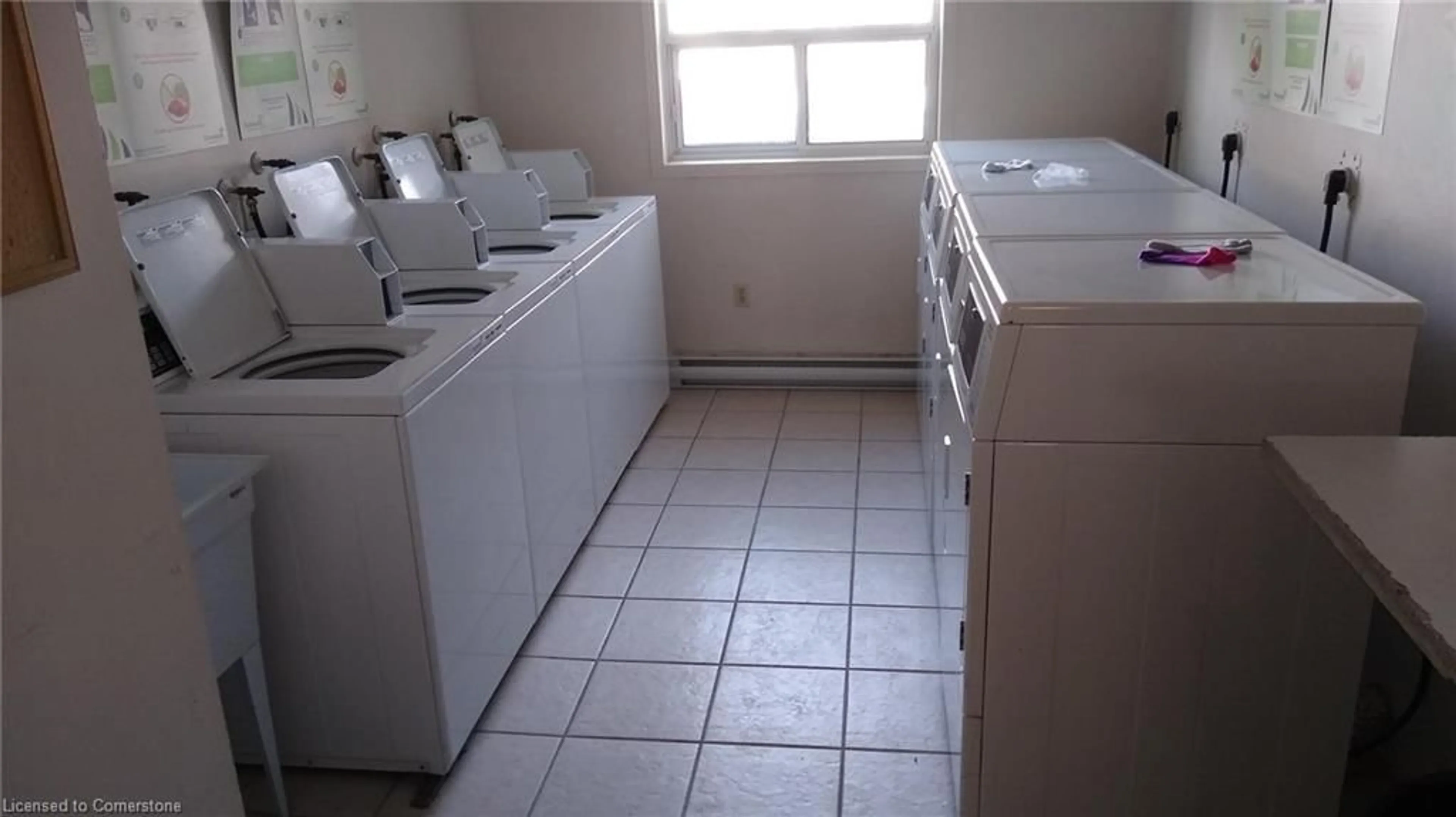 Laundry room for 150 Park Ave #104, Chatham Ontario N7M 3V6