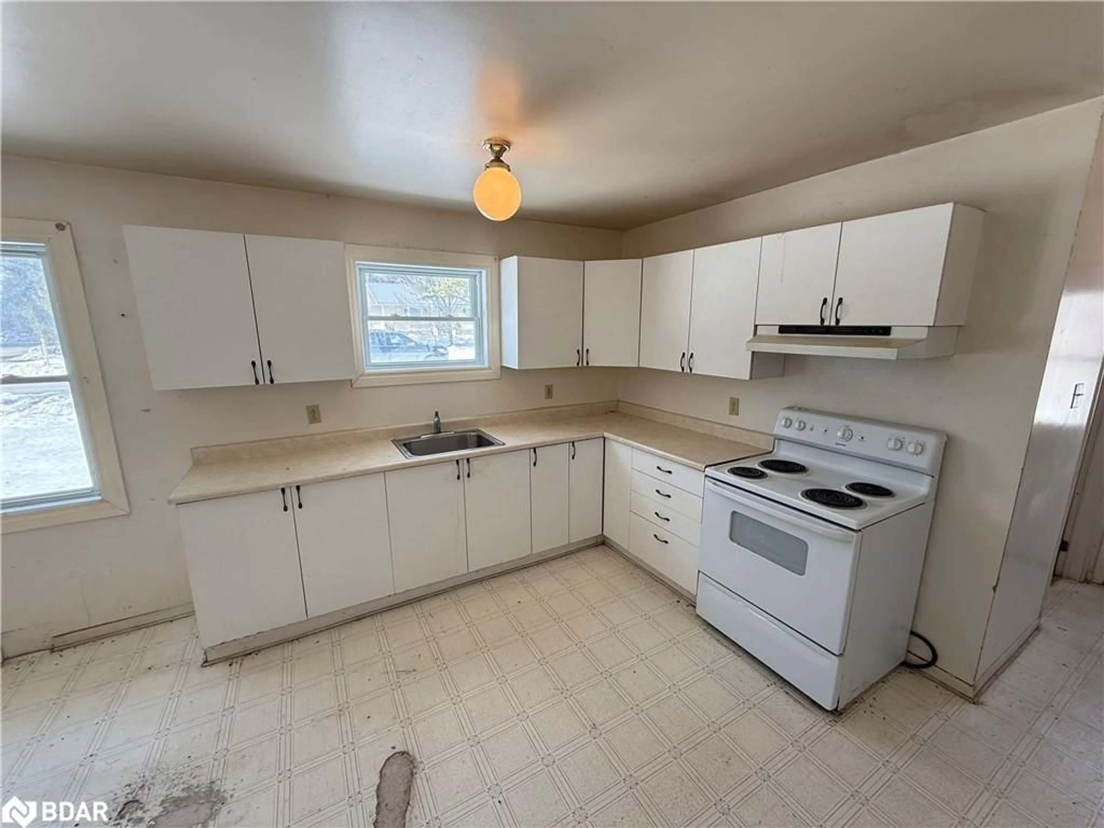 Standard kitchen, unknown for 4177 William St, Brinston Ontario K0E 1C0