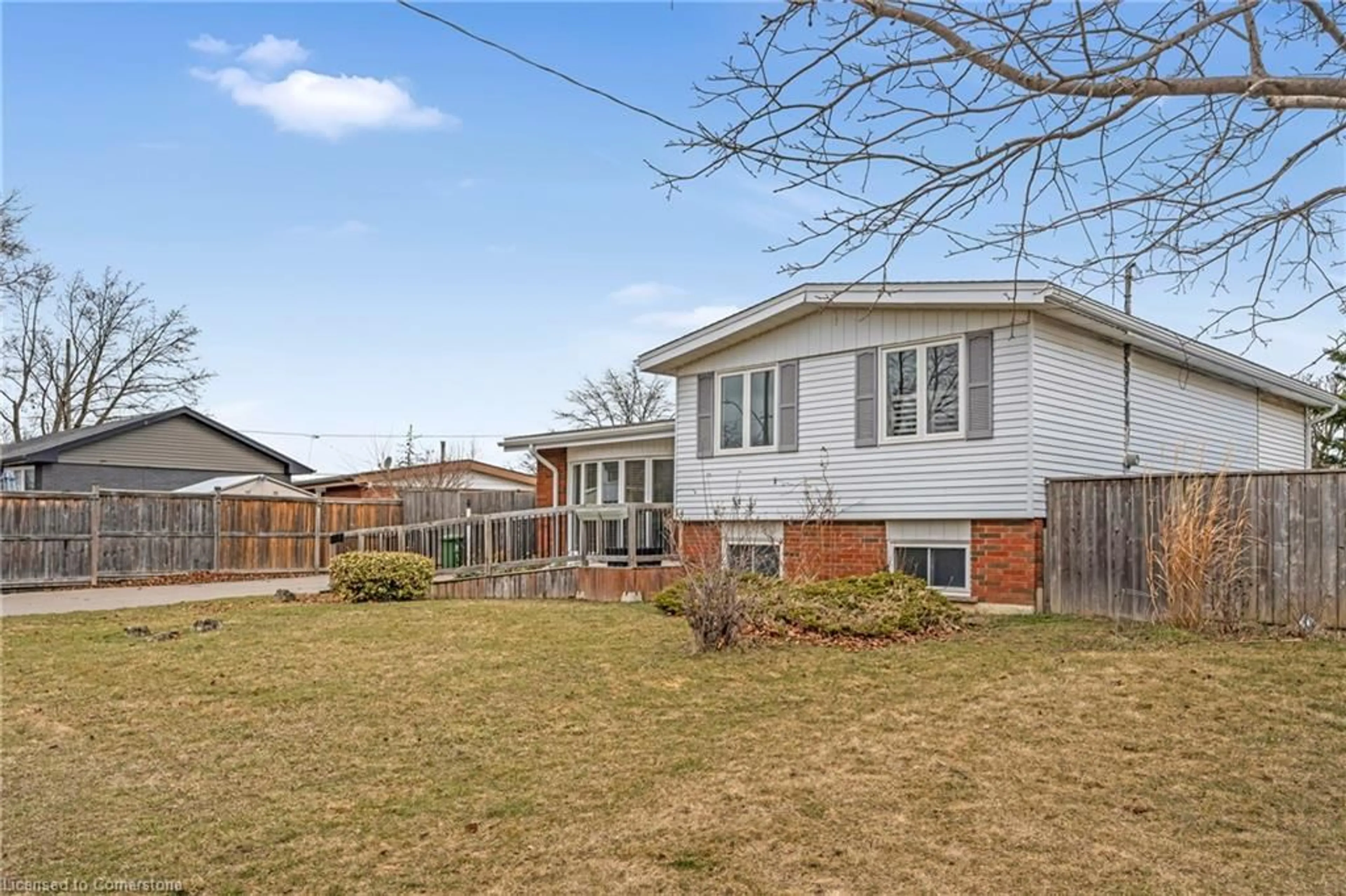 A pic from outside/outdoor area/front of a property/back of a property/a pic from drone, street for 50 Coral Dr, Hamilton Ontario L8V 2N6