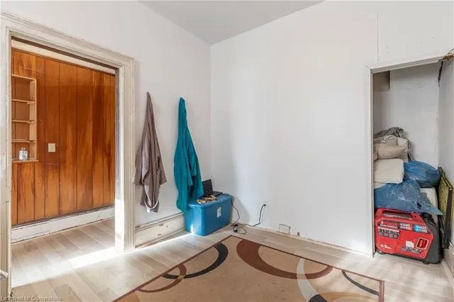 Additional property image - 227 Wellington St